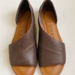 Sole Society Brown/Taupe Leather Open-Toe Slip-On Flats
